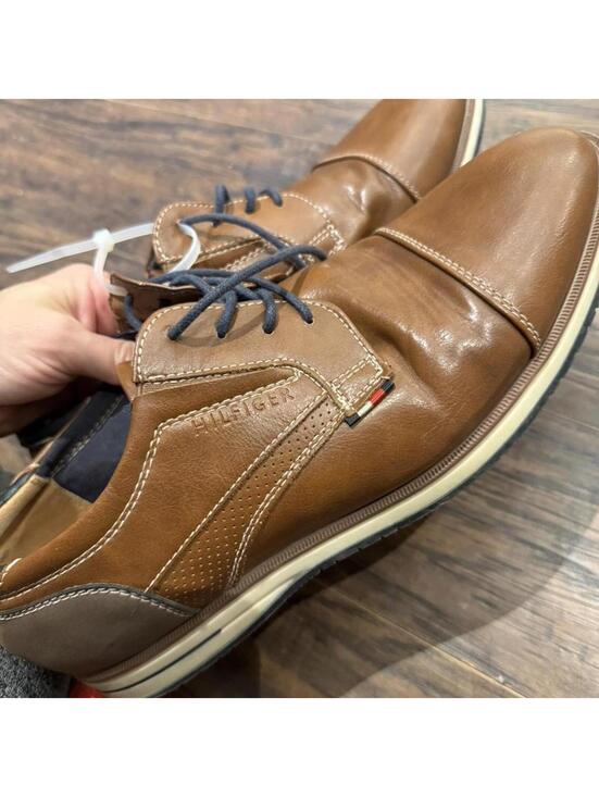 tommy hilfiger brown dress shoes Tommy Hilfiger Shoes Men's 9.5 Urban Oxford Brown Faux Leather Dress Shoes